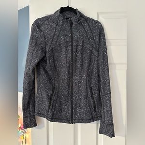 SOLD Lululemon define jacket size 12